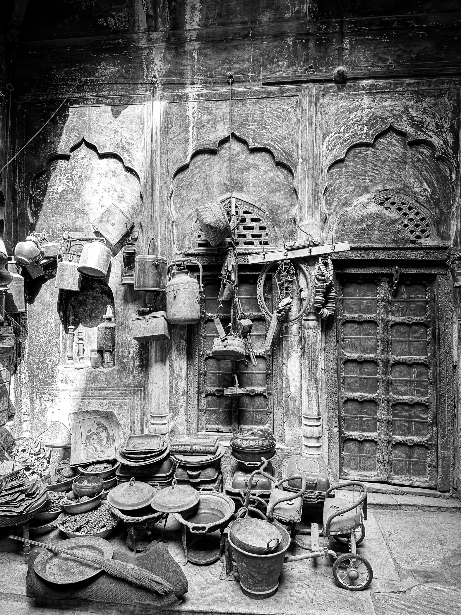Sourcing Antiques