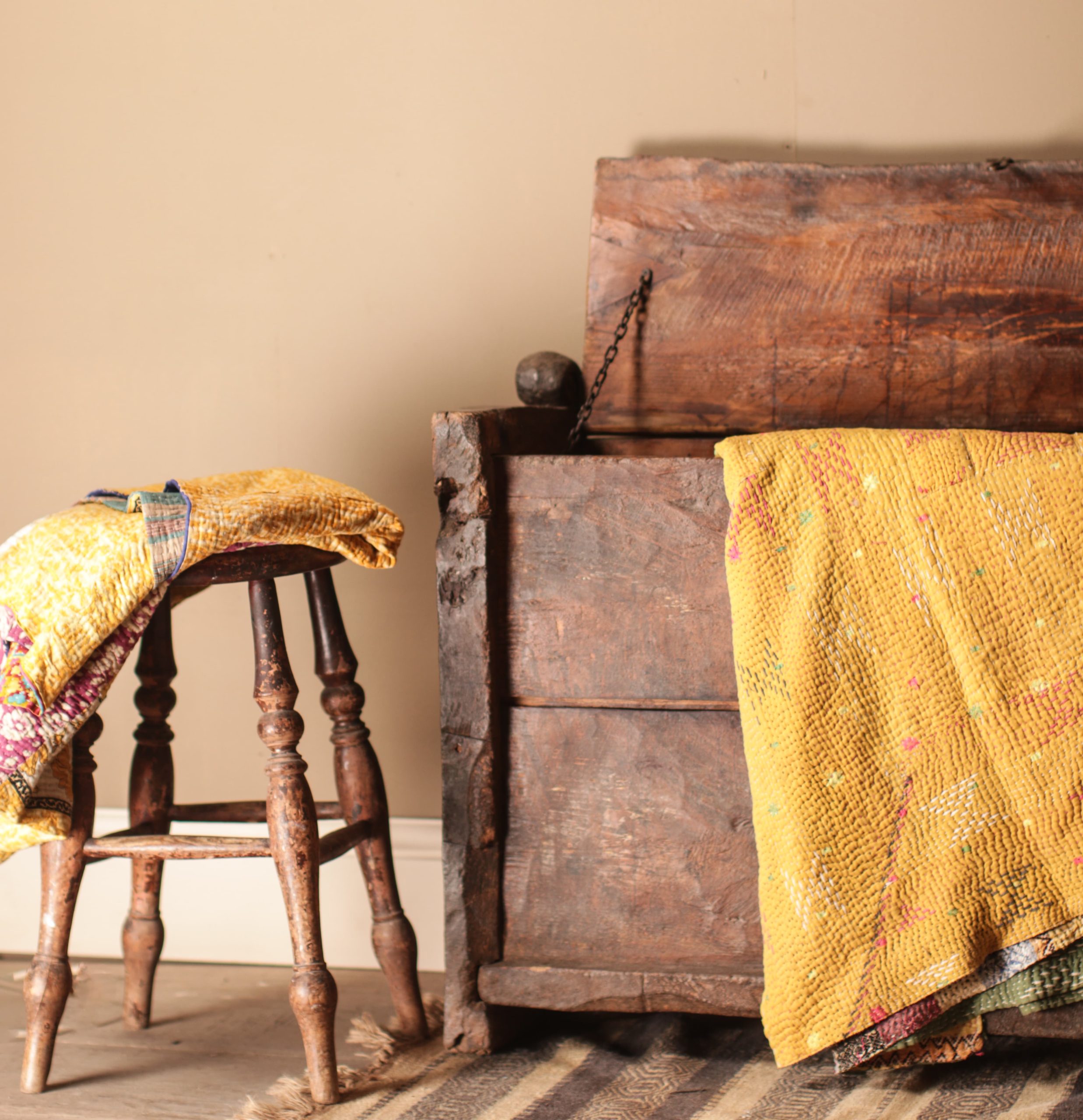 Dark Wood Chest Gallery Image