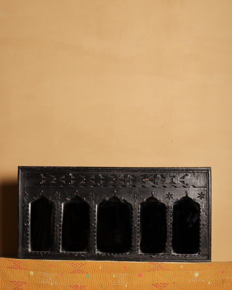 Lucknavi Long Panel Mirror