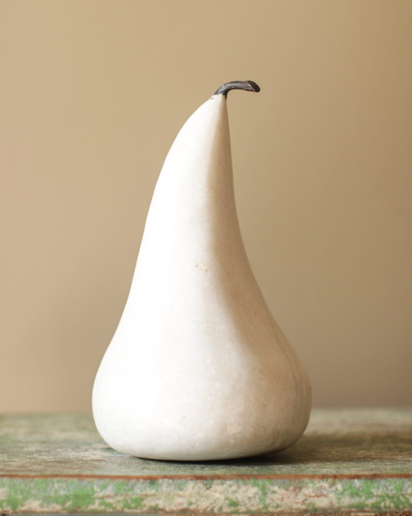 Marble White Pear Gallery Image
