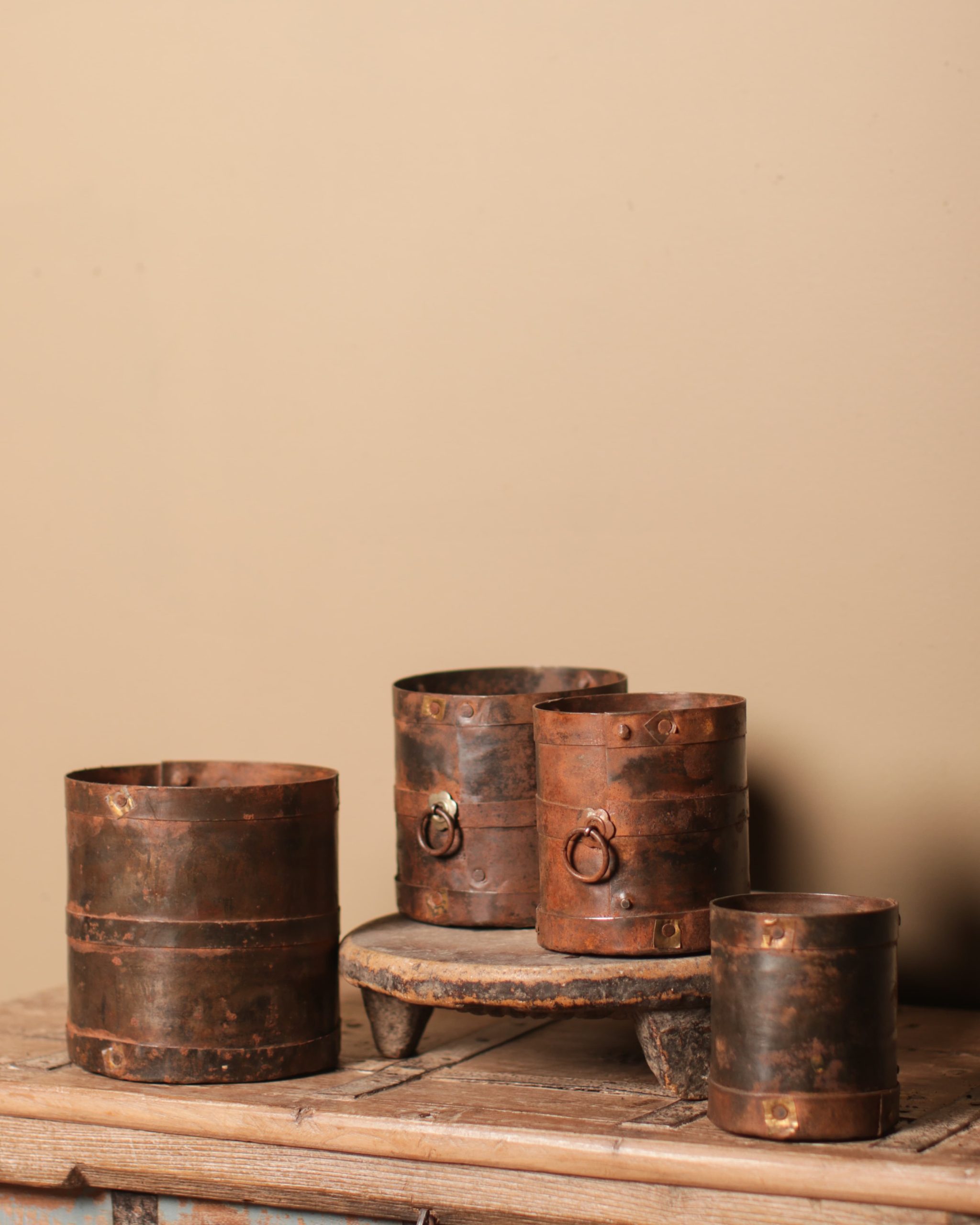 Set of 4 Manas Gallery Image