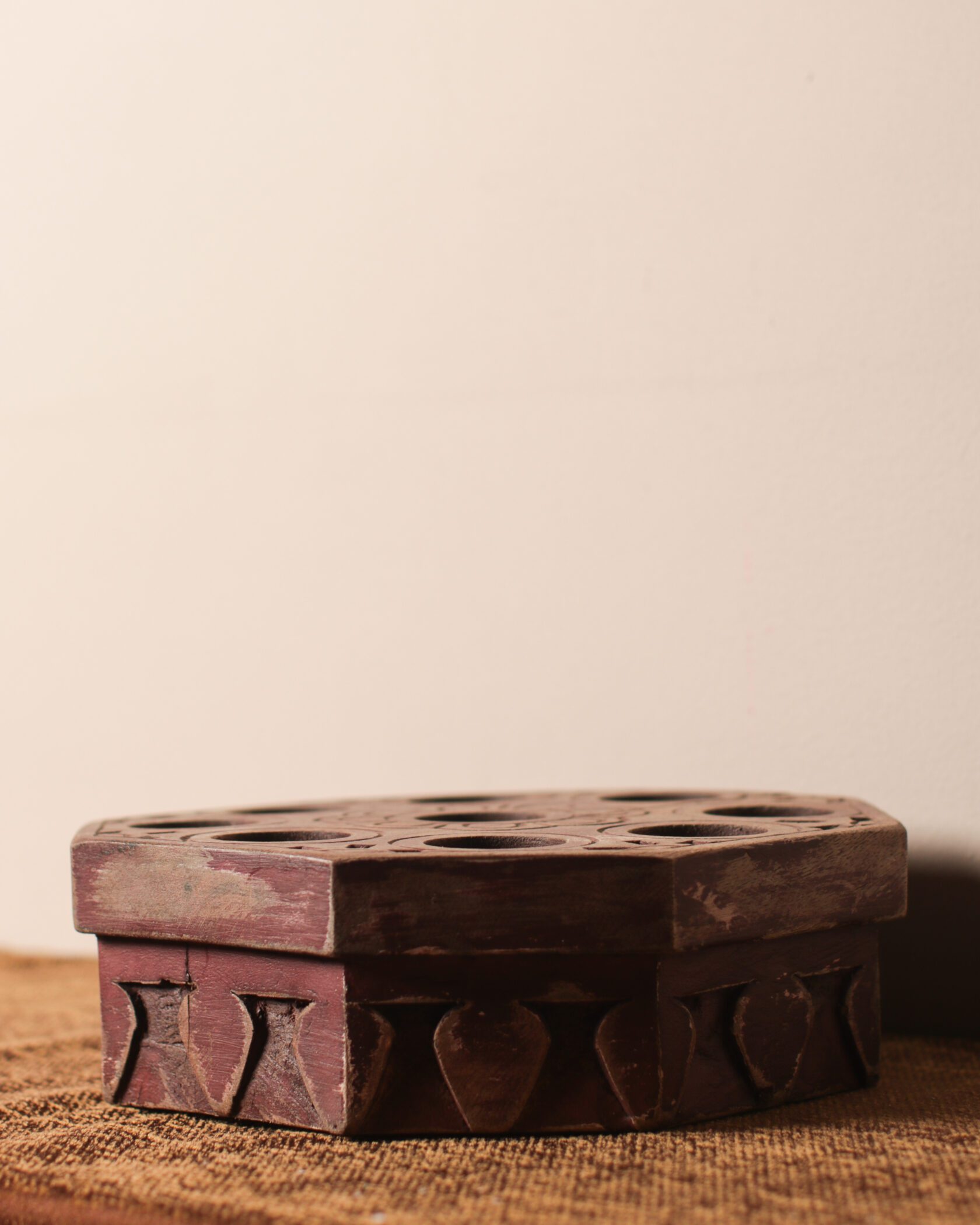 LEAF TEA LIGHT HOLDER main image 1