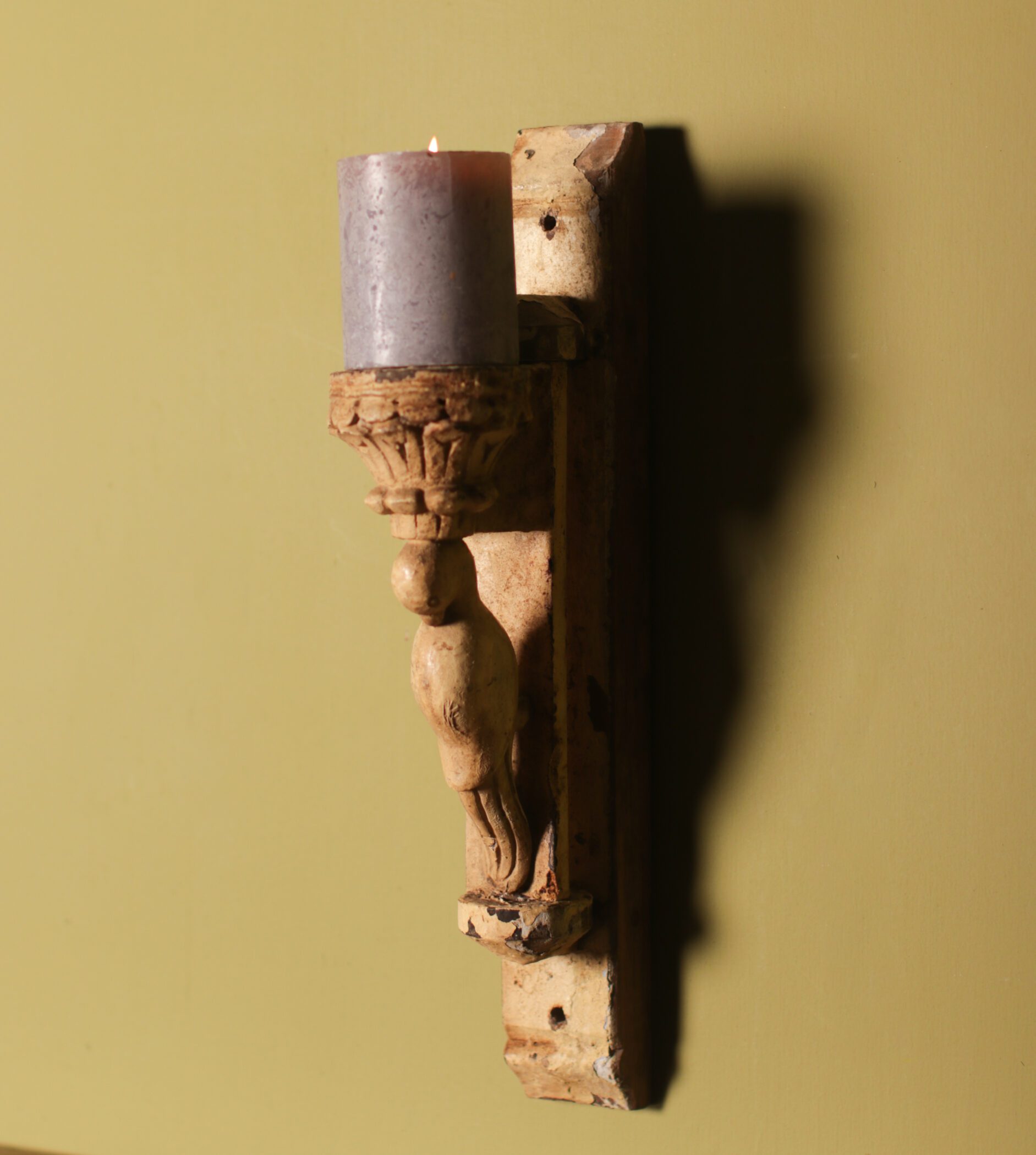 Antique Carved Parrot Bracket Gallery Image